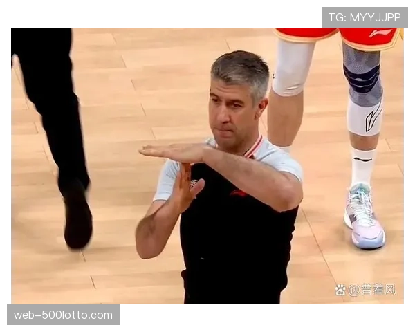 专访裁判主管:解读本赛季对于“投篮犯规”吹罚尺度的统一标准 专访裁判主管:解读本赛季对于“投篮犯规”吹罚尺度的统一标准