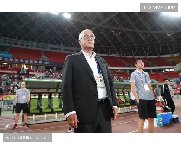 从数据公司到教练席：定位球分析师在顶级俱乐部的晋升之路